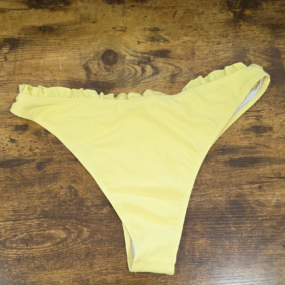 Yellow Ruffle Bikini Set - Picture 5 of 5